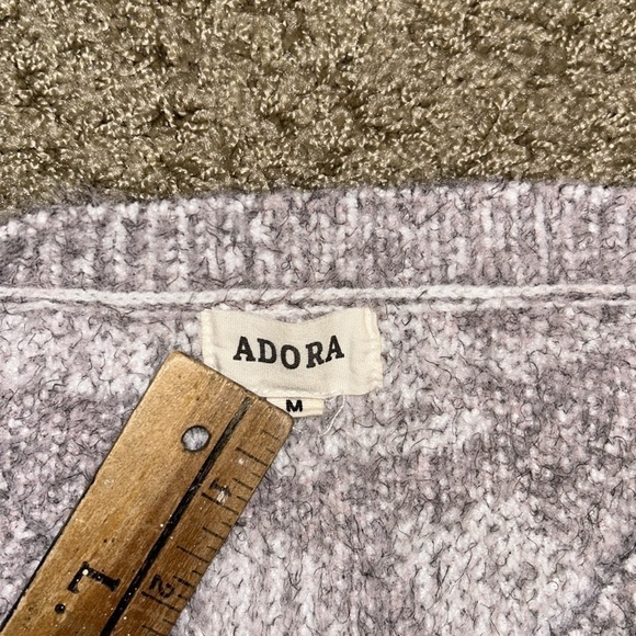 ADORA Women’s Camo sweater Medium - Picture 4 of 6